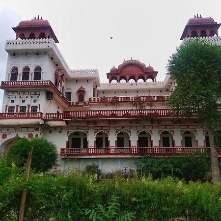 Отель Tordi Garh Malpura  Экстерьер фото